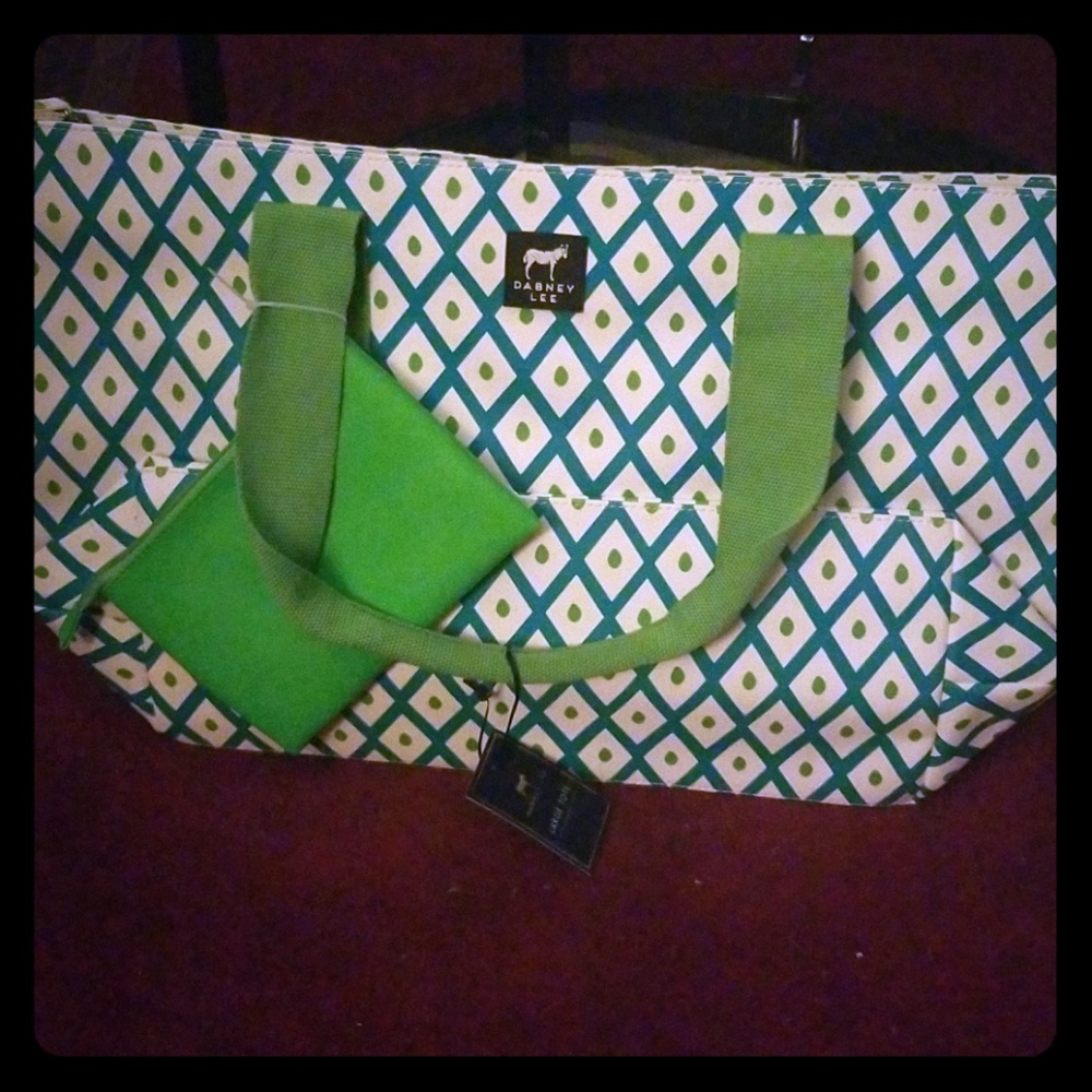 Large tote with removable pouch